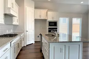 156 Santa Maria St, Georgetown, TX 78628 - Photo 15