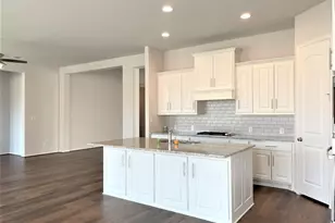 156 Santa Maria St, Georgetown, TX 78628 - Photo 9