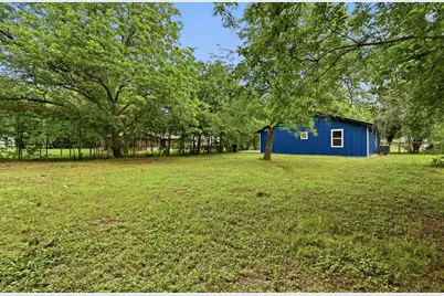 827 Clearfork Street, Lockhart, TX 78644 - Photo 27