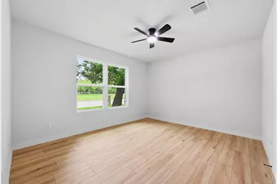 827 Clearfork Street, Lockhart, TX 78644 - Photo 21