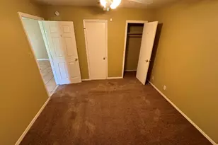 417 Live Oak St, Kyle, TX 78640 - Photo 7