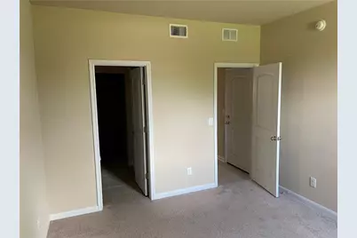 1420 Nevarez, Kyle, TX 78640 - Photo 7