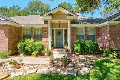 202 Treetop Way, Buda, TX 78610 - Photo 5