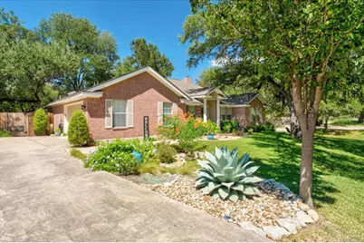 202 Treetop Way, Buda, TX 78610 - Photo 3