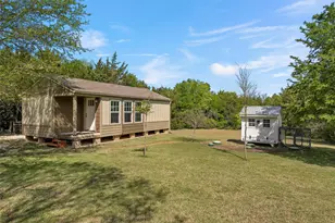14690 Chapel Rd, Lorena, TX 76655 - Photo 37