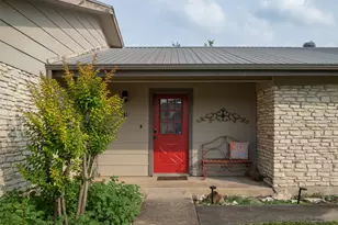 191 Bonnie Dr, Dripping Springs, TX 78620 - Photo 9
