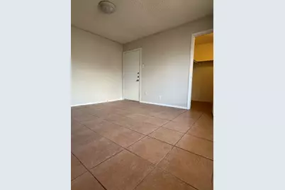 311 E 31st Street #303B, Austin, TX 78705 - Photo 3