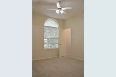 1711 Chamois Knls, Round Rock, TX 78664 - Photo 9