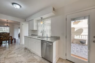 1209 Hi Stirrup #113, Horseshoe Bay, TX 78657 - Photo 9