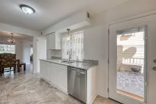 1209 Hi Stirrup, Horseshoe Bay, TX 78657 - Photo 9