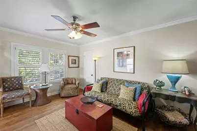 2021 Travis Heights Boulevard #1002, Austin, TX 78704 - Photo 7