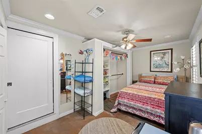 2021 Travis Heights Boulevard #1002, Austin, TX 78704 - Photo 17