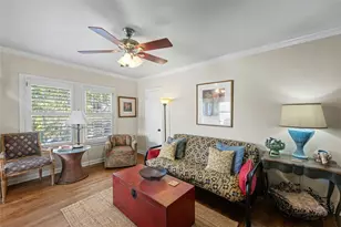 2021 Travis Heights Blvd, Austin, TX 78704 - Photo 7