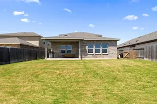14029 Heartland Dr, Manor, TX 78653 - Photo 5