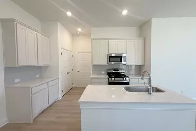 1033 Stonehill Drive, Georgetown, TX 78633 - Photo 7