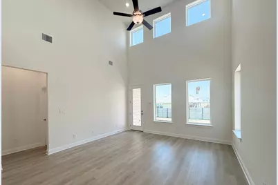 1033 Stonehill Drive, Georgetown, TX 78633 - Photo 5