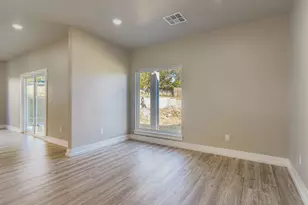 1403 Sunset Dr, Marble Falls, TX 78654 - Photo 13