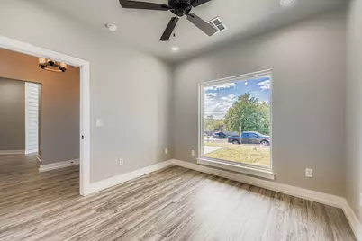 1403 Sunset Drive, Marble Falls, TX 78654 - Photo 9