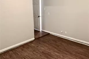 15405 Spring Hill Ln, Pflugerville, TX 78660 - Photo 17