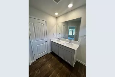 1337 Camden Lane, Lockhart, TX 78644 - Photo 11