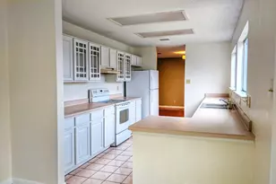 4507 Sherwood Way, San Antonio, TX 78217 - Photo 3