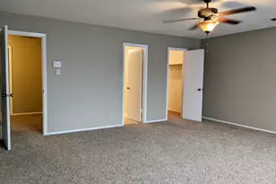 4507 Sherwood Way, San Antonio, TX 78217 - Photo 7