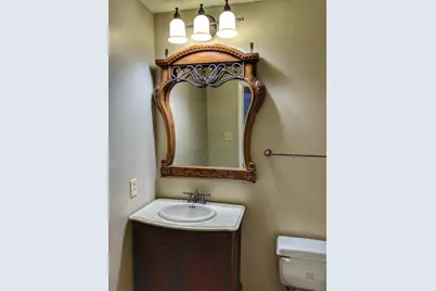 4507 Sherwood Way, San Antonio, TX 78217 - Photo 5