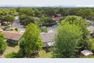 6308 Shadow Bend, Austin, TX 78745 - Photo 31