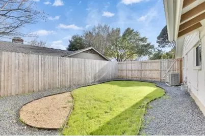 7709 Shoal Creek Boulevard, Austin, TX 78757 - Photo 23