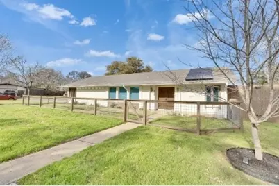 7709 Shoal Creek Boulevard, Austin, TX 78757 - Photo 27