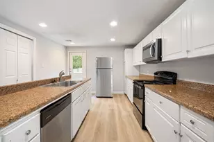 143 Old Piney Trail, Paige, TX 78659 - Photo 3