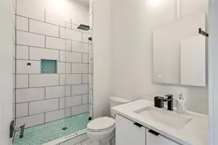 4400 Mt Vernon Dr, Austin, TX 78745 - Photo 17