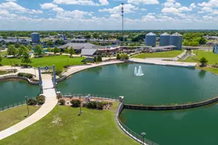105 Greenspire Downs Dr, Hutto, TX 78634 - Photo 39