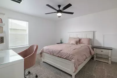105 Greenspire Downs Drive, Hutto, TX 78634 - Photo 17