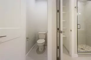 2400 Bruin Dr, Spicewood, TX 78669 - Photo 21