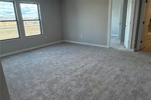 25517 Ashton Look Dr, Elgin, TX 78621 - Photo 13