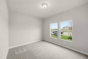 25517 Ashton Look Dr, Elgin, TX 78621 - Photo 23