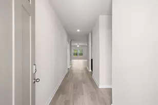 25517 Ashton Look Dr, Elgin, TX 78621 - Photo 5