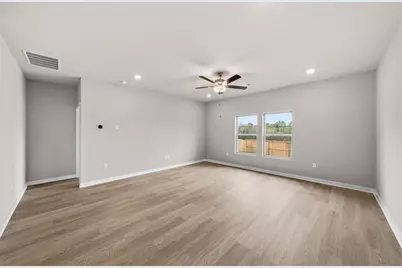 25517 Ashton Look Drive, Elgin, TX 78621 - Photo 15