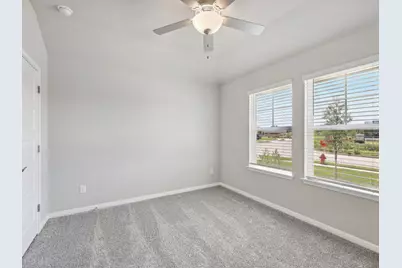719 Universal Drive, Hutto, TX 78634 - Photo 5