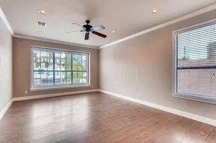 906 Juniper St, Austin, TX 78702 - Photo 15