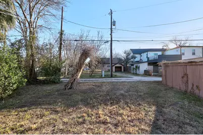 809 E 45th 1/2 Street, Austin, TX 78751 - Photo 5