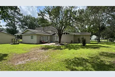 411 E Church Street, El Campo, TX 77437 - Photo 5