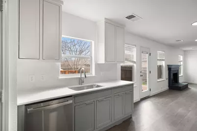 2204 Founder Drive, Cedar Park, TX 78613 - Photo 3