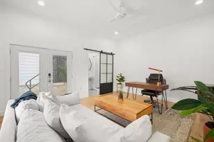 1813 Crooked Ln, Austin, TX 78741 - Photo 29