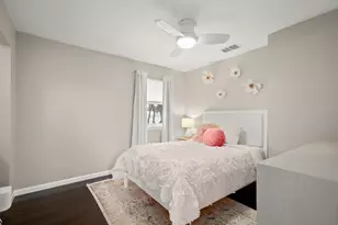 1813 Crooked Ln, Austin, TX 78741 - Photo 23