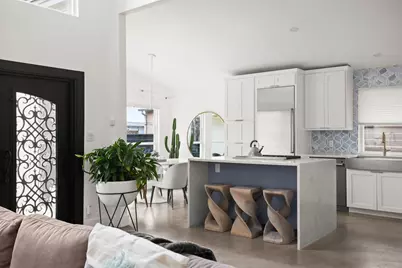 1813 Crooked Lane, Austin, TX 78741 - Photo 11