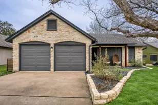 916 Great Britain Blvd, Austin, TX 78748 - Photo 5