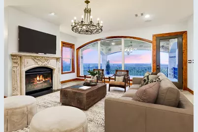 910 Plant Lady Lane, Dripping Springs, TX 78620 - Photo 11