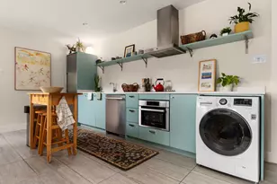 1208 Enfield Rd, Austin, TX 78703 - Photo 9